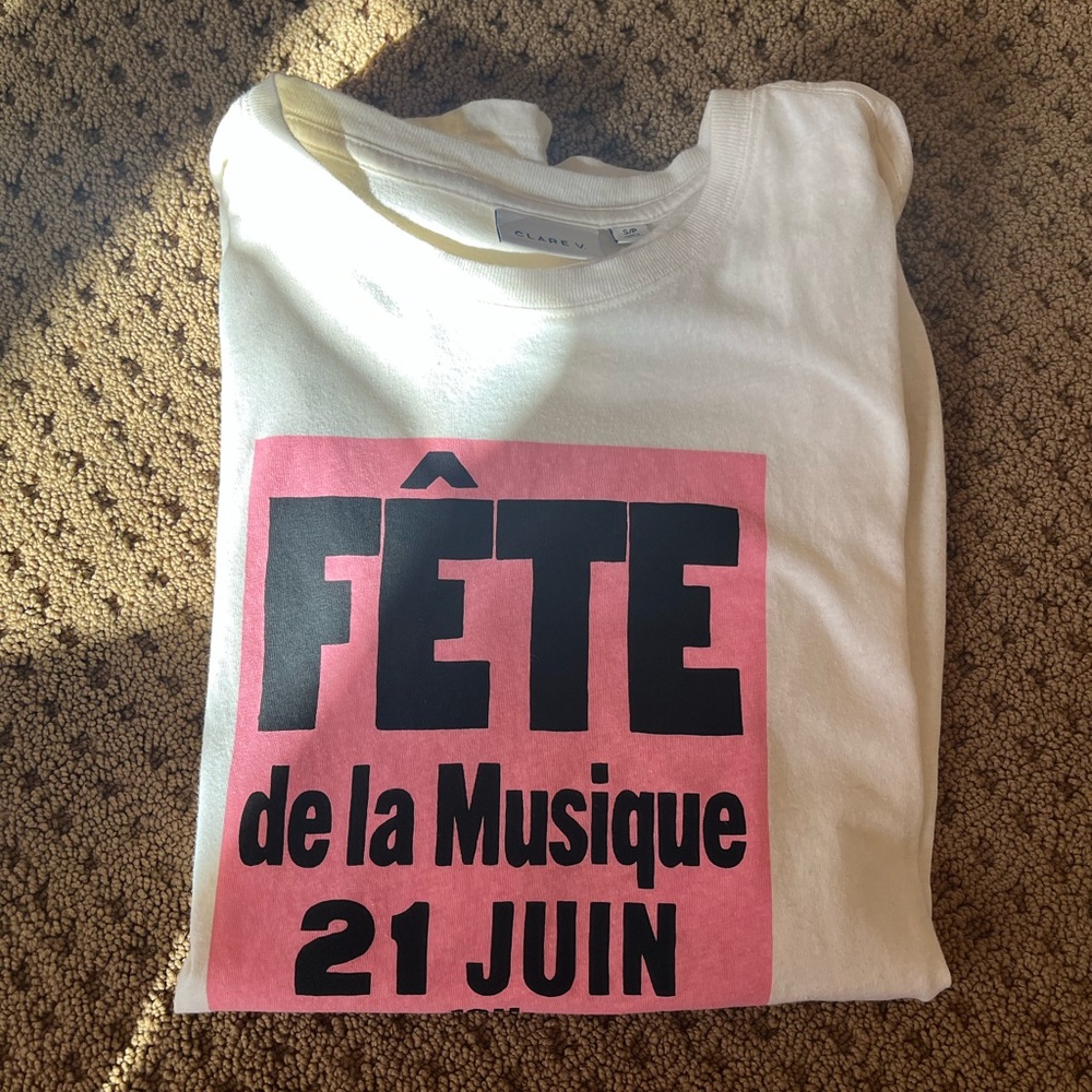Clare V Fete de la Musique Original Tee - S